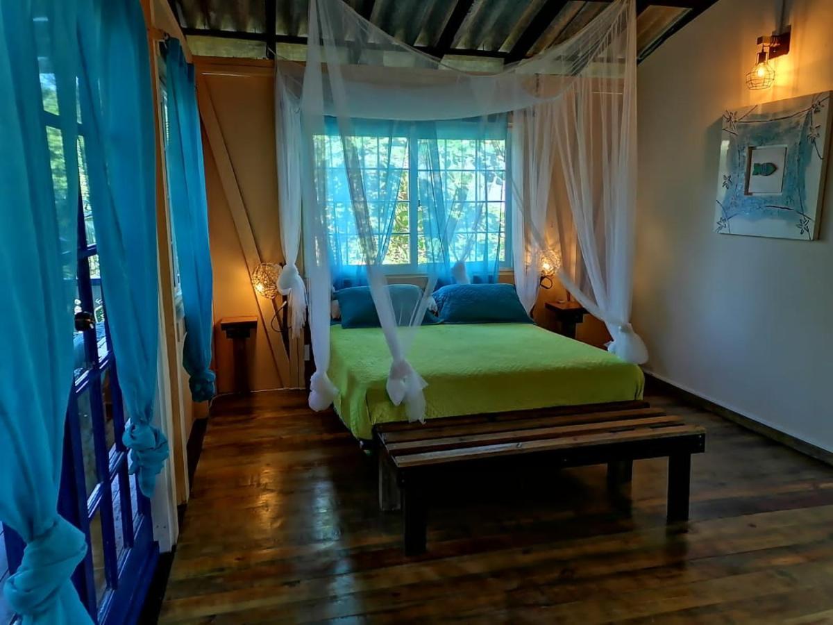 Mosana Reef Garden Guest house Bocas del Toro