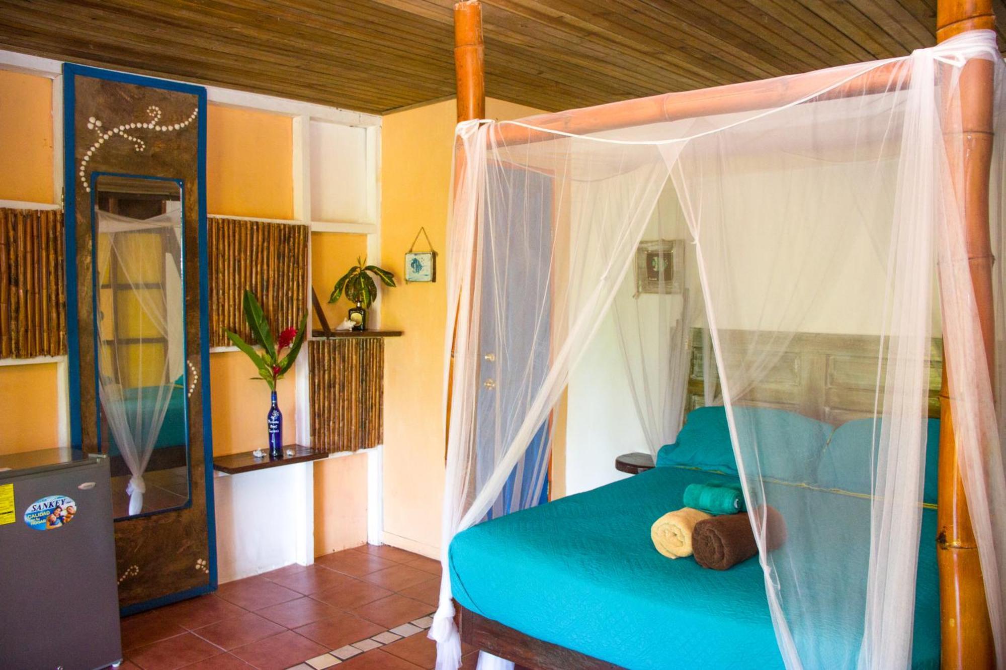 Guest house Mosana Reef Garden Bocas del Toro
